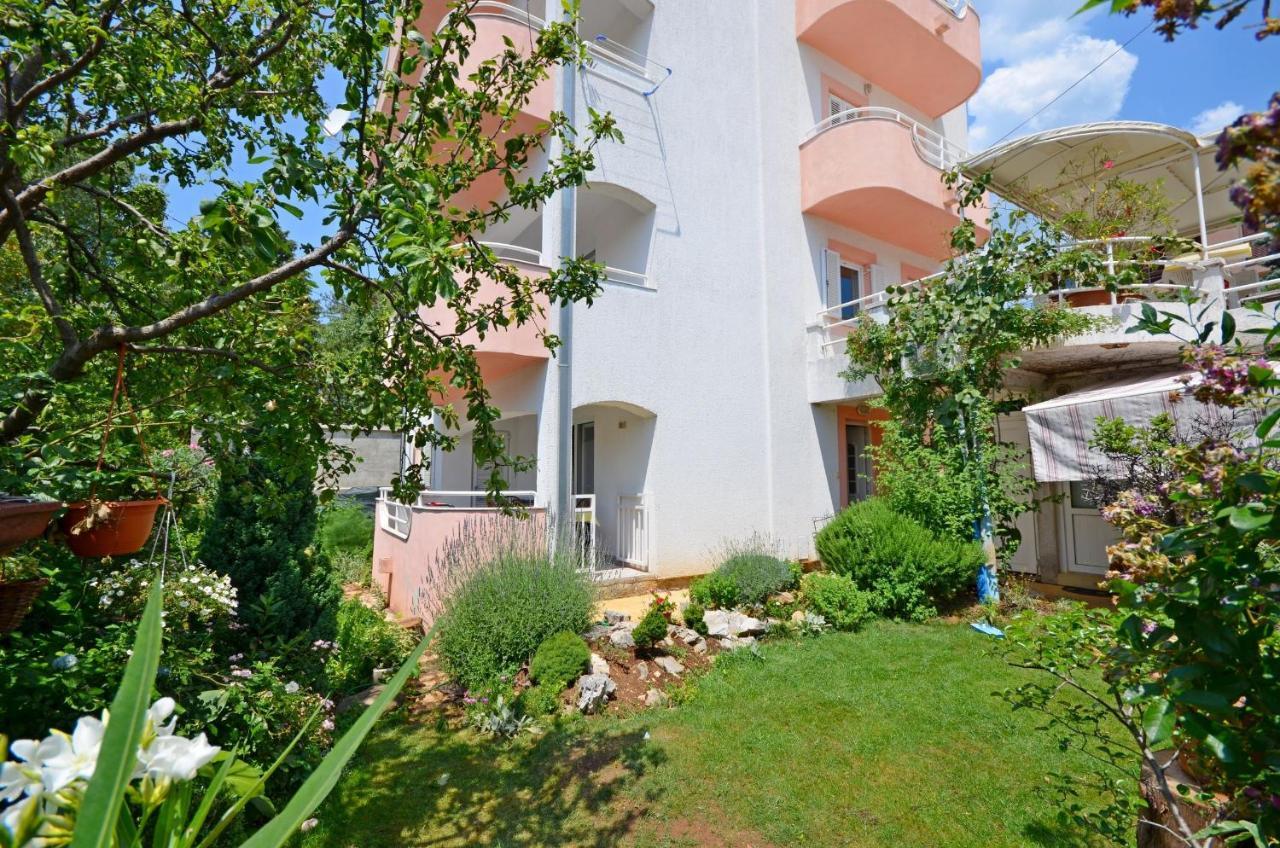 Apartments Snjezana نوفي فينودولسكي المظهر الخارجي الصورة